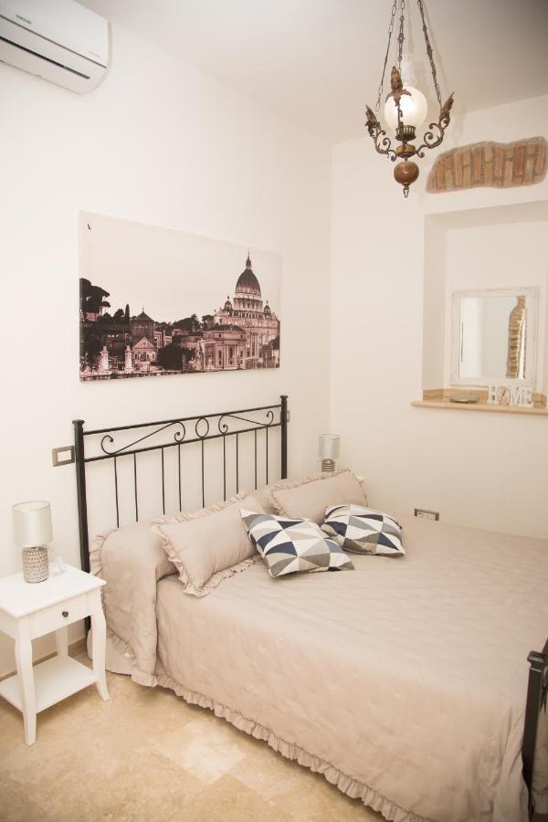 רומא Casa Vacanza Colosseo 2 מראה חיצוני תמונה